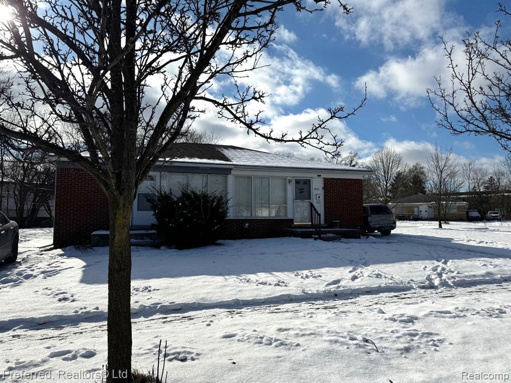 2632 STIEBER Street, Westland, MI 48186 — Photo 2