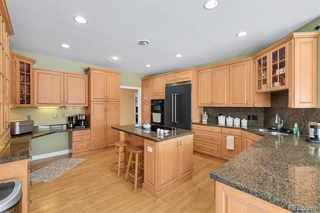 8399 Potter Road, Flushing, MI, 48433