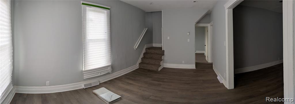 37 Le Blanc, River Rouge, MI 48218 — Photo 2