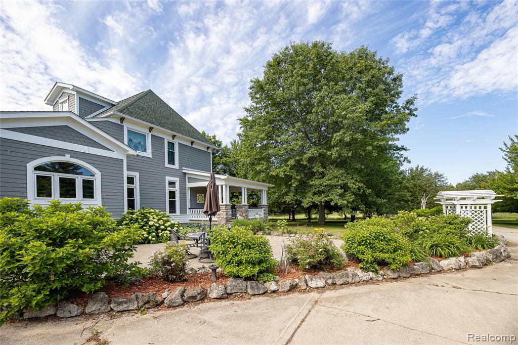 3839 Shamrock Drive, Lapeer, MI 48446 — Photo 13