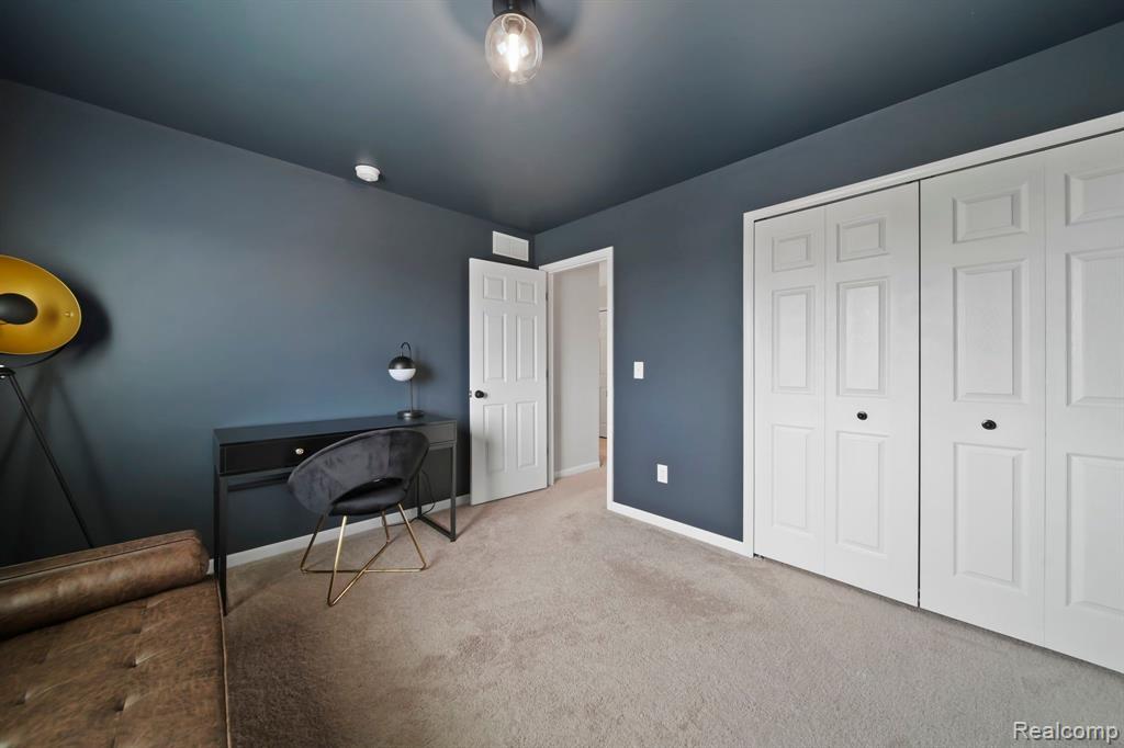 9166 BIRCH POINTE Drive, Newport, MI 48166 — Photo 35