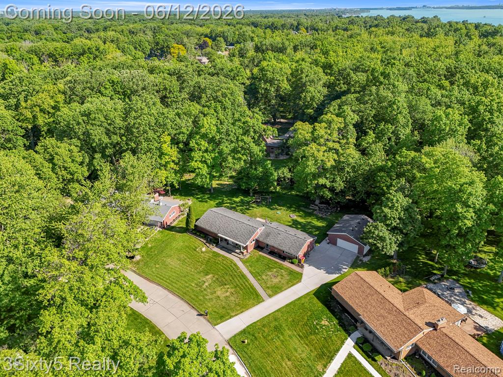 7714 Bournemouth Avenue, Grosse Ile, MI 48138 — Photo 6