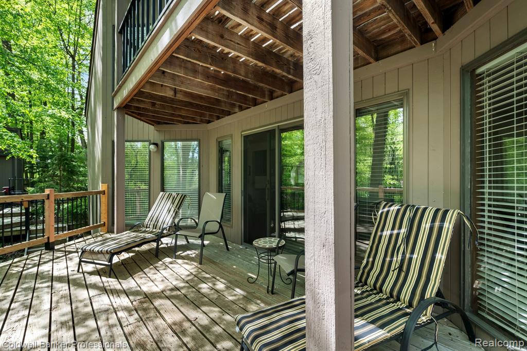 4943 CANYON OAKS Drive, Brighton, MI 48114 — Photo 43