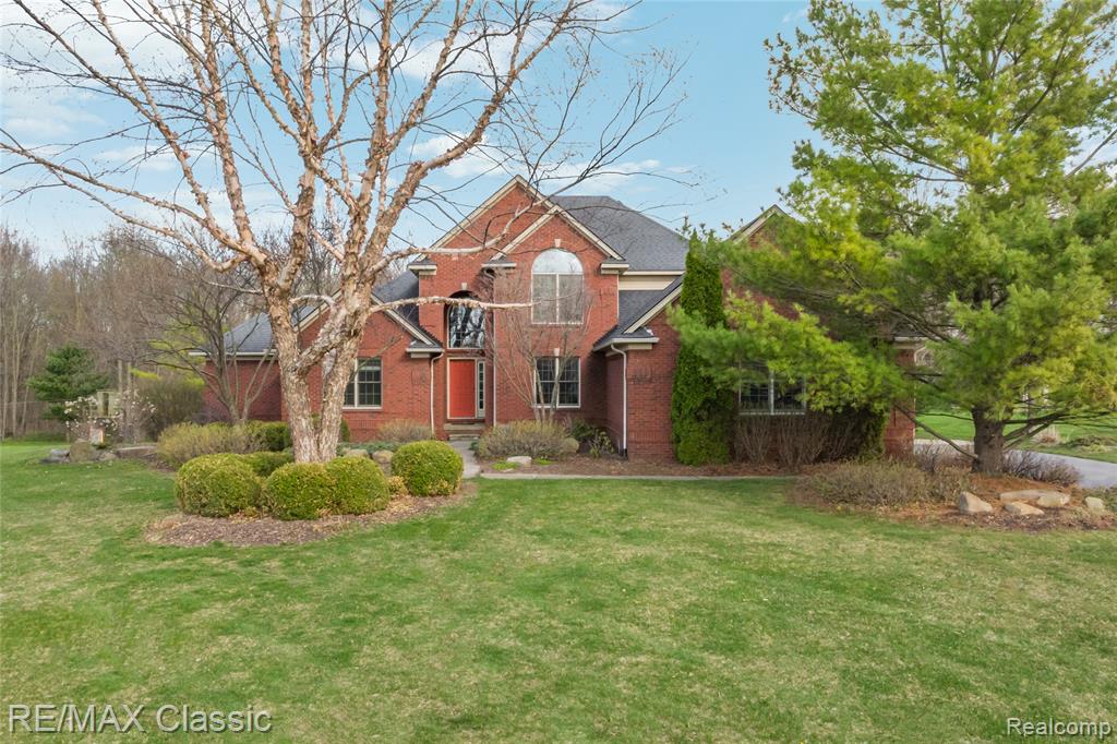 4930 Menominee Lane, Clarkston, MI 48348 — Photo 2