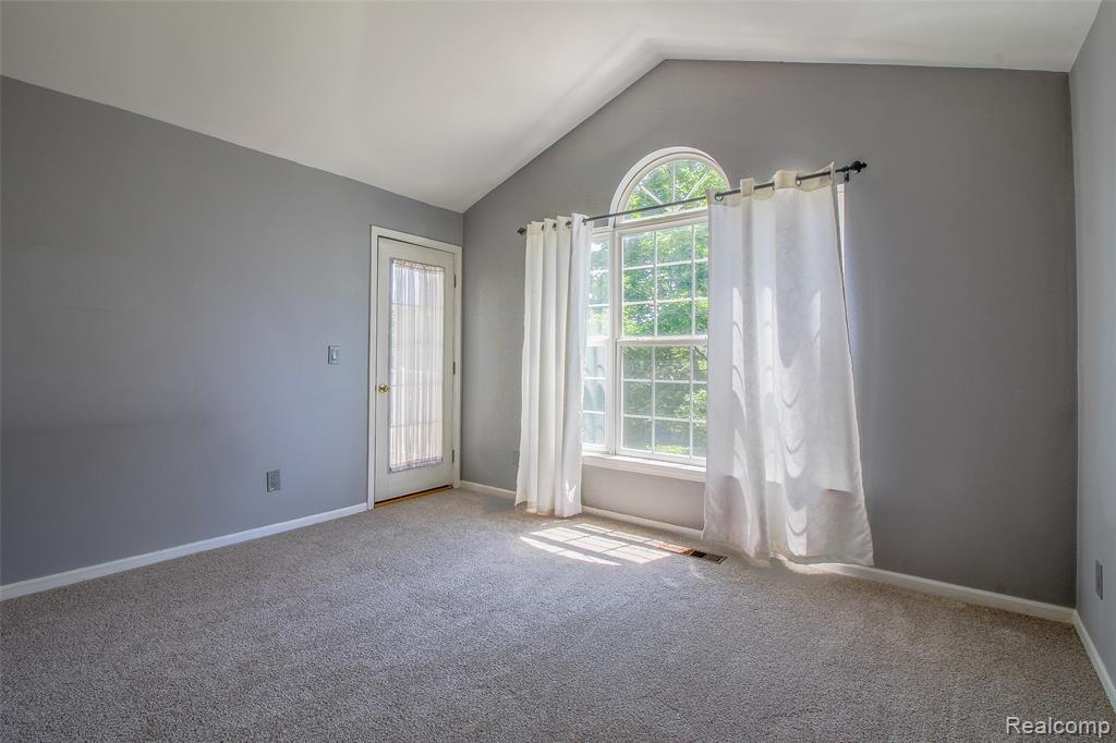 56501 Chesapeake Trail, 57, Utica, MI 48316 — Photo 15