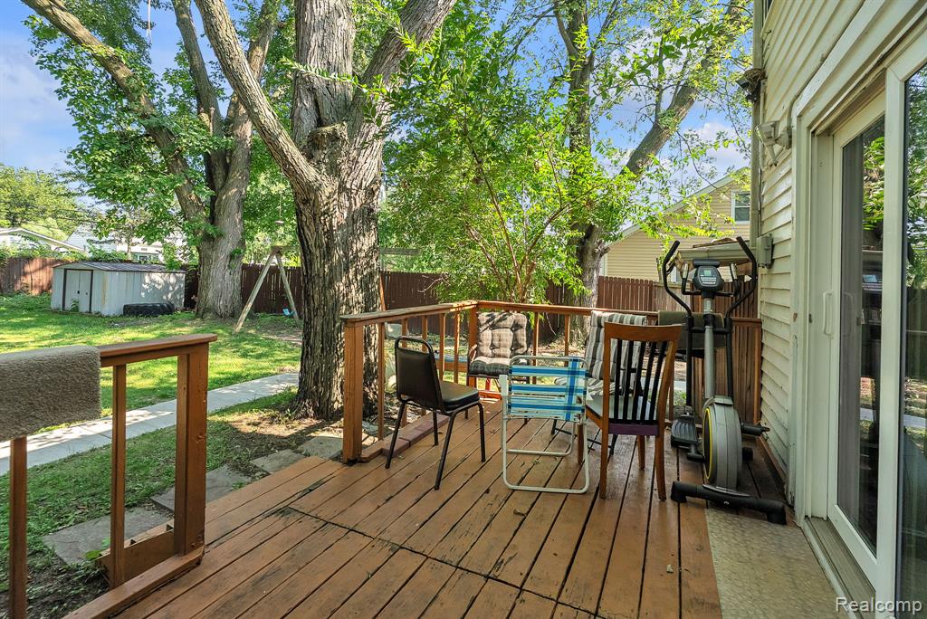 5706 Cardwell Street, Garden City, MI — Photo 38