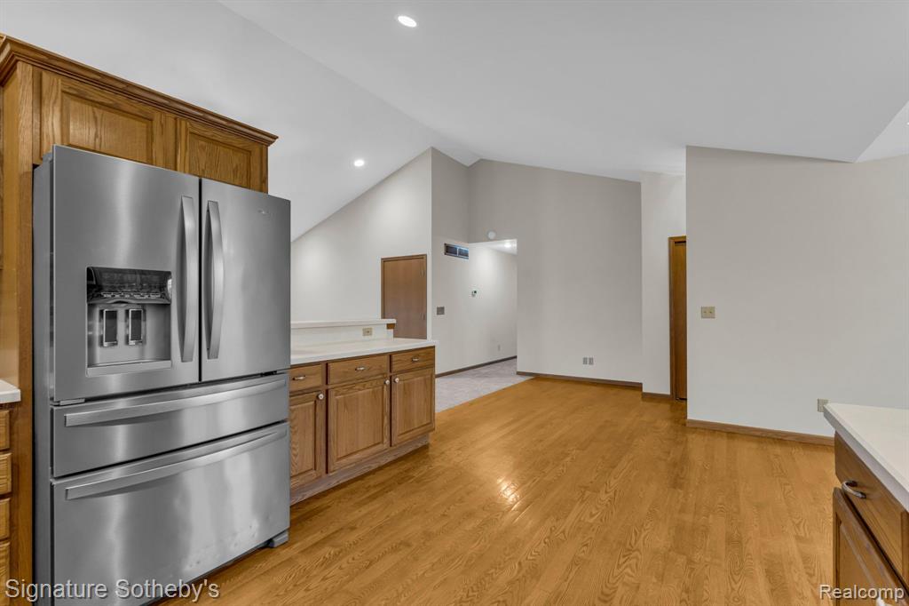 9019 HILLVIEW Lane, Jackson, MI 49201 — Photo 7