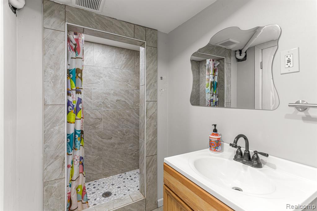 5002 MEAD Street, Dearborn, MI 48126 — Photo 24
