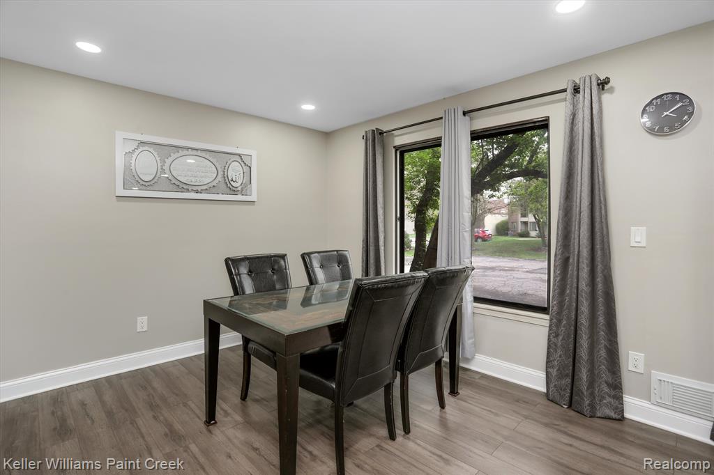 7355 Brynmawr Drive, West Bloomfield, MI — Photo 10