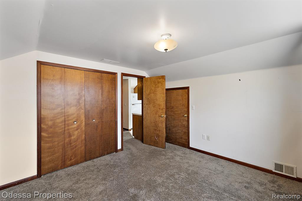 7525 22 MILE Road, Shelby Twp, MI 48317 — Photo 72
