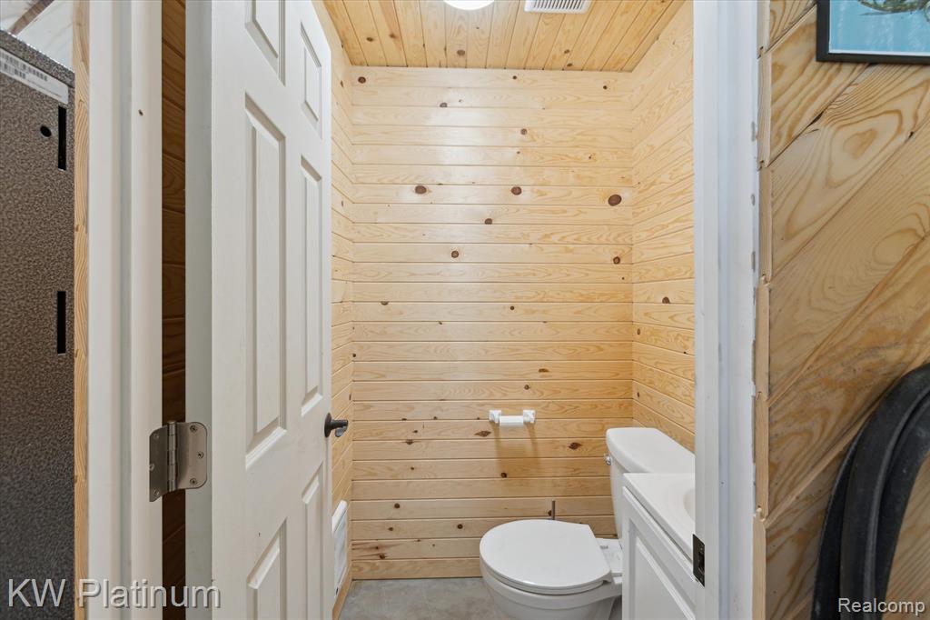 310 Houghton View Drive, Prudenville, MI 48651 — Photo 38
