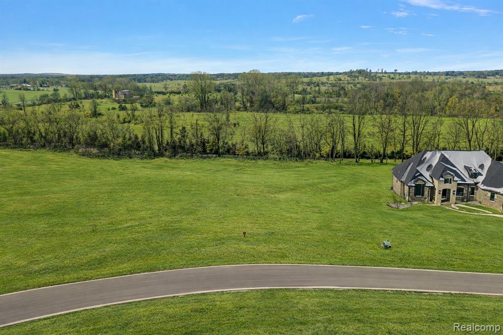 1583 Vista Drive, Oakland, MI — Photo 12