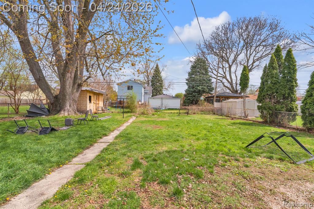 6964 Nightingale Street, Dearborn Heights, MI 48127 — Photo 44
