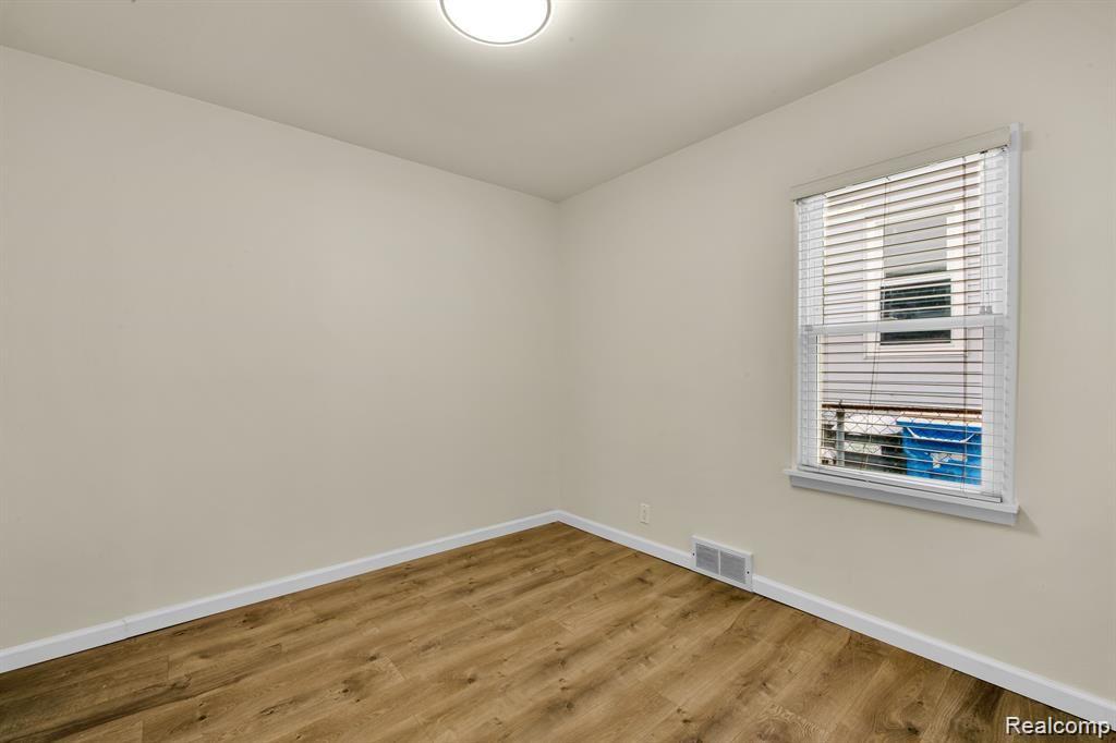 540 CAMDEN Street, Ferndale, MI 48220 — Photo 13