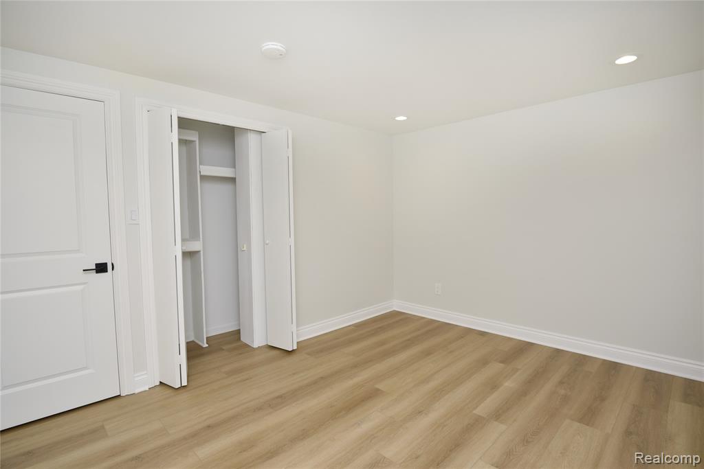 5547 Kingsmill Drive, Bloomfield Hills, MI — Photo 34
