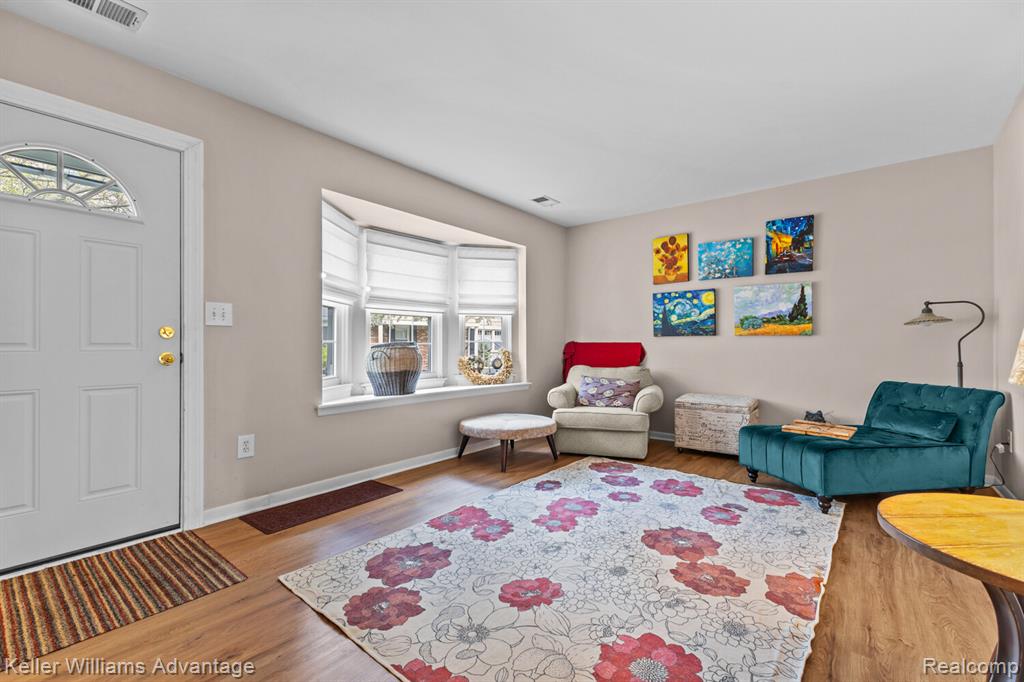 42930 Richards Court, Northville, MI 48167 — Photo 5