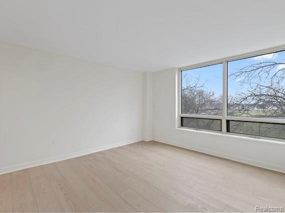 3320 2f Spinnaker ln Lane, 5 2f, Detroit, MI 48207 — Photo 13