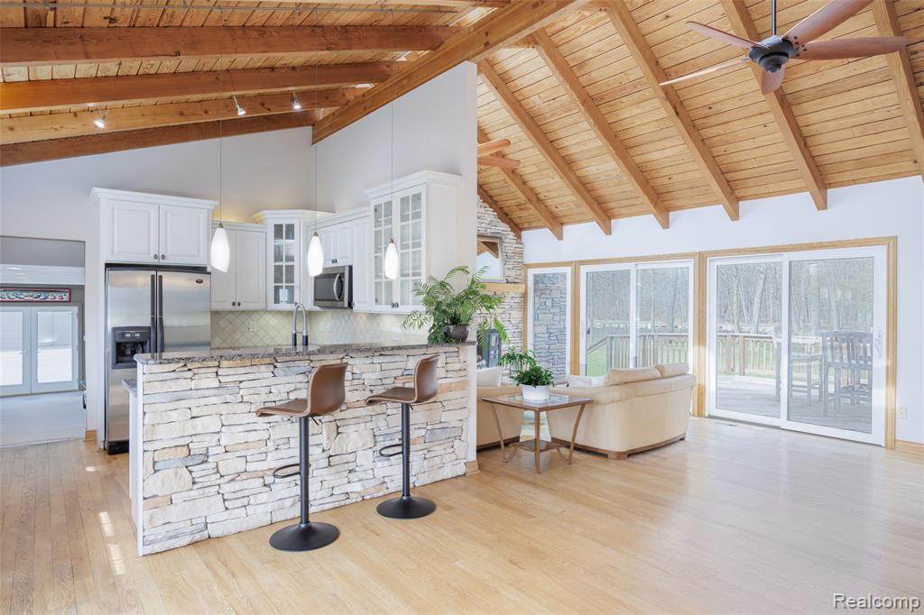 9247 Schrepfer Road, Howell, MI 48855 — Photo 6