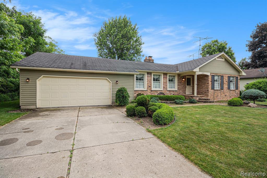 6392 McKenzie Drive, Flint, MI 48507 — Photo 29
