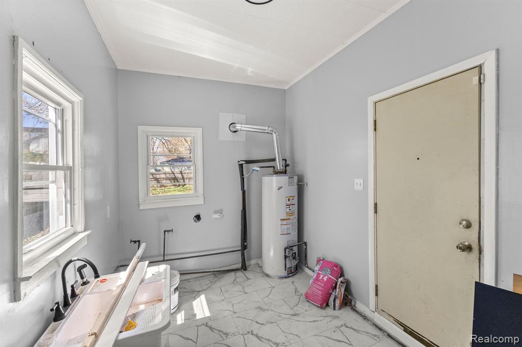 4924 ZIEGLER Street, Dearborn Heights, MI 48125 — Photo 18
