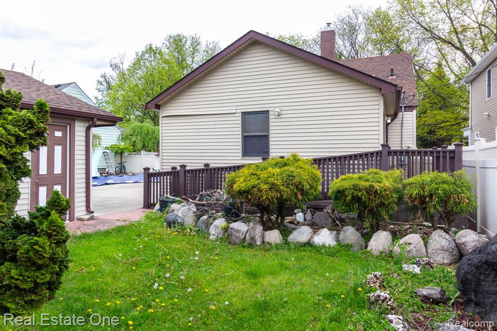 1977 Markese Avenue, Lincoln Park, MI 48146 — Photo 41