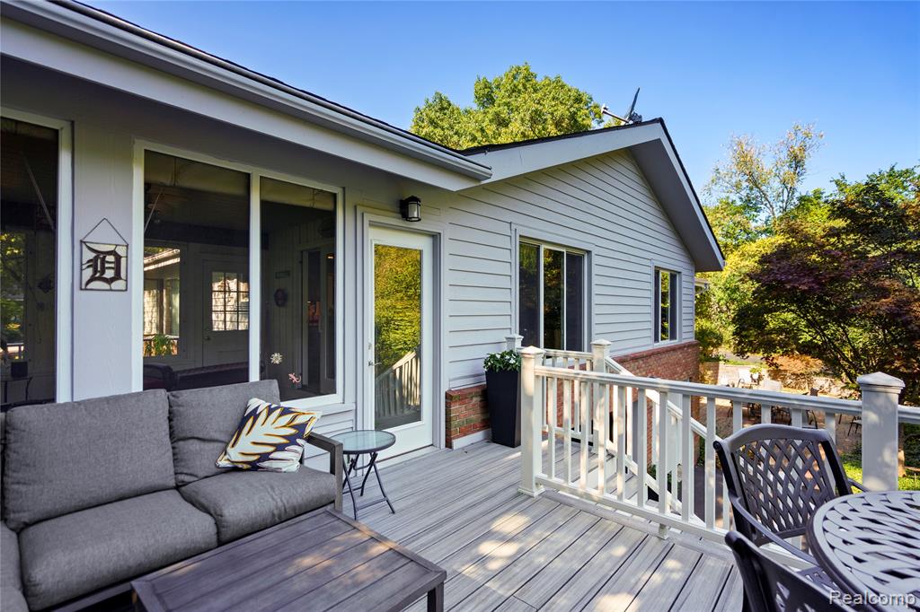 4351 Queens Way, Bloomfield Hills, MI 48304 — Photo 42