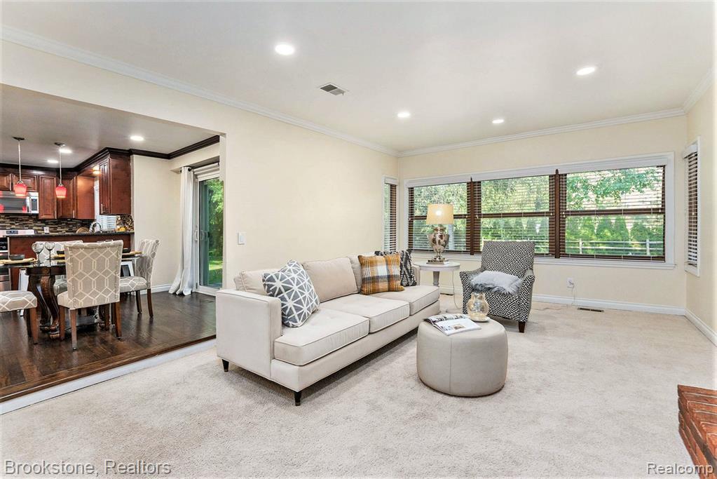 6533 POST OAK Drive, West Bloomfield, MI — Photo 15