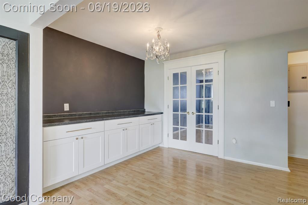4345 Crooks Road, 4, Royal Oak, MI 48073 — Photo 9