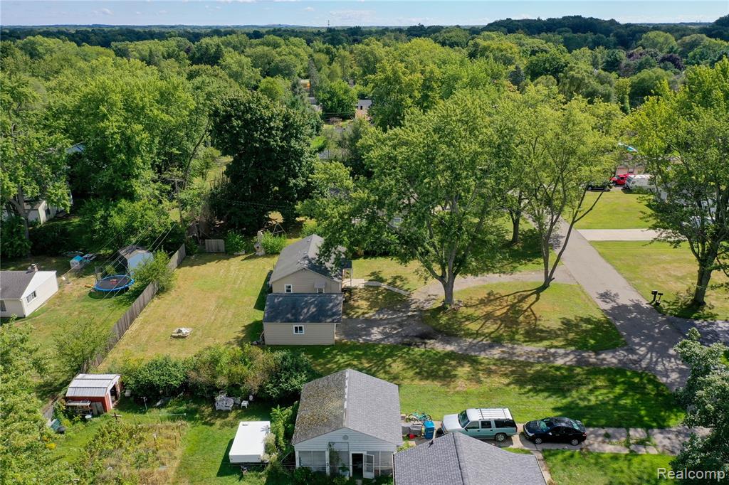 6194 Wilson Drive, Waterford, MI 48329 — Photo 30
