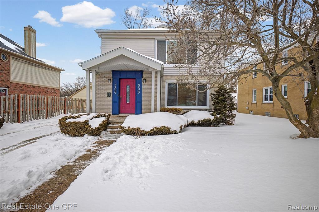 506 W 12 Mile Road, Royal Oak, MI 48073 — front exterior