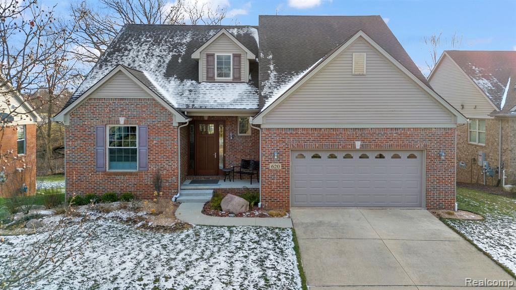 620 FAIRWAYS Lane, Chelsea, MI 48118 — Photo 47