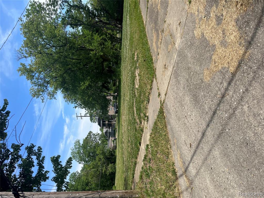 506 E Eldridge Avenue, Flint, MI 48505 — Photo 6