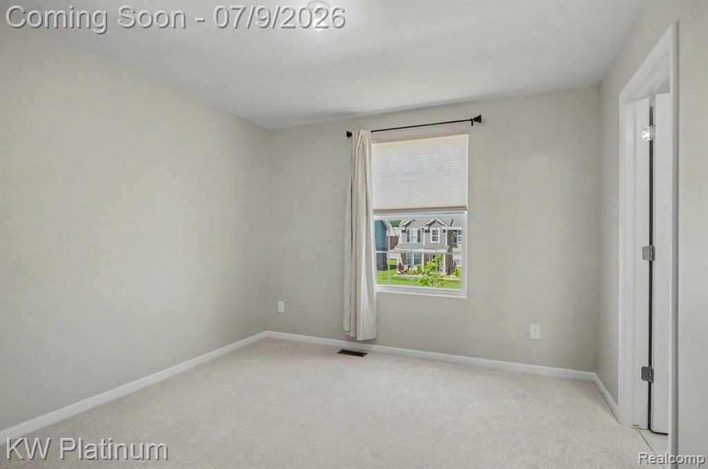 55740 Beacon Shore Drive, Utica, MI 48315 — Photo 30