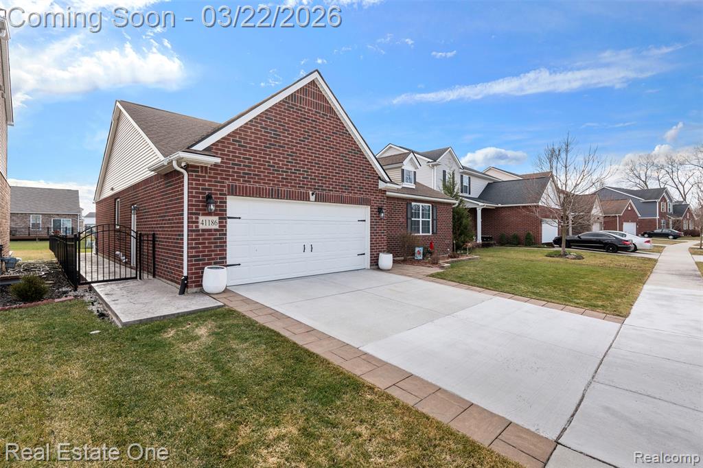 41186 Dortmund Drive, Clinton Twp, MI 48038 — Photo 5