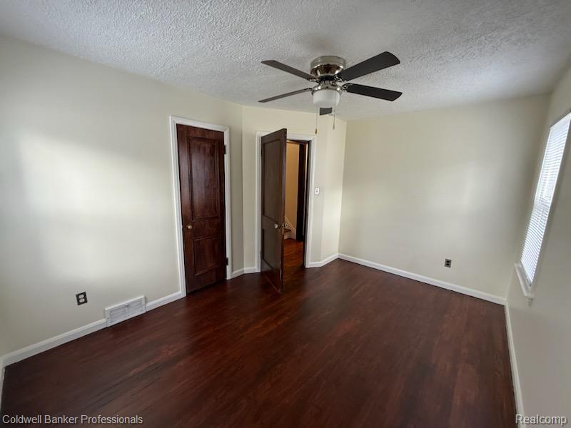 8222 Hupp Avenue, Warren, MI 48089 — Photo 11