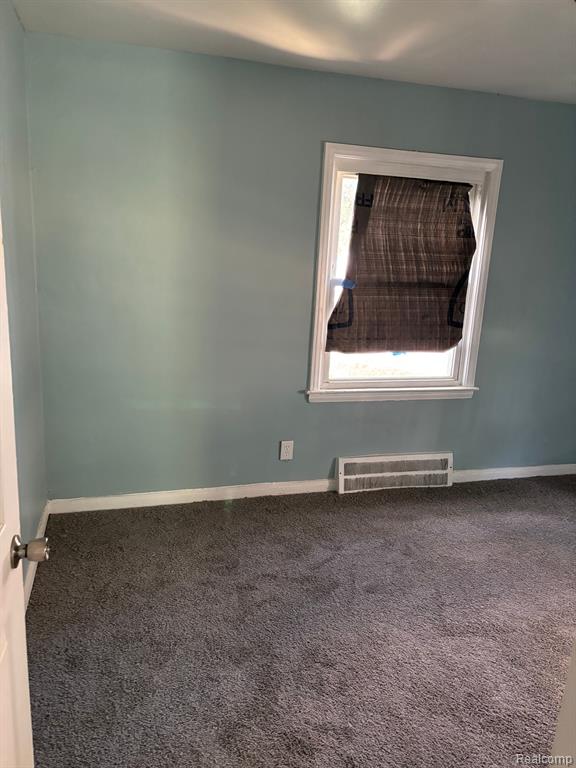 8210 ASBURY Park, Detroit, MI 48228 — Photo 8