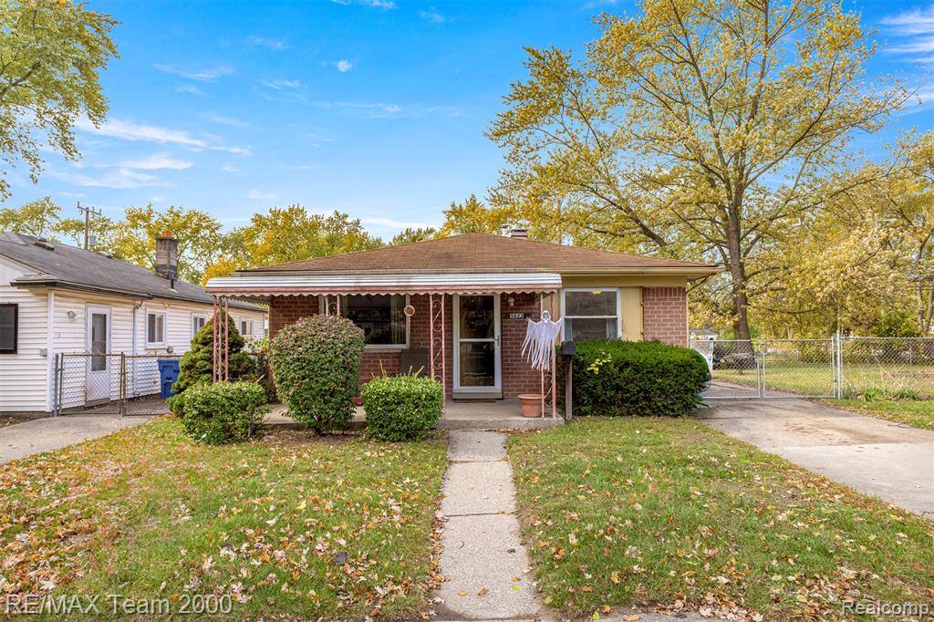 5622 Campbell Street, Dearborn Heights, MI 48125 — Photo 27