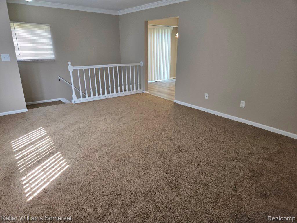 71 Meadow Wood Drive, Rochester Hills, MI 48307 — Photo 14