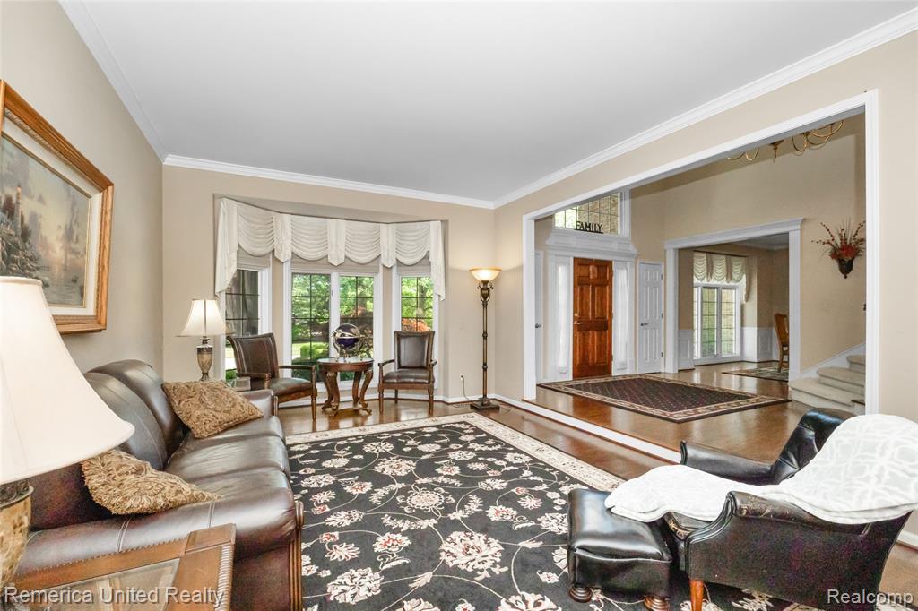 54501 Salem Drive, Shelby Twp, MI 48316 — Photo 9