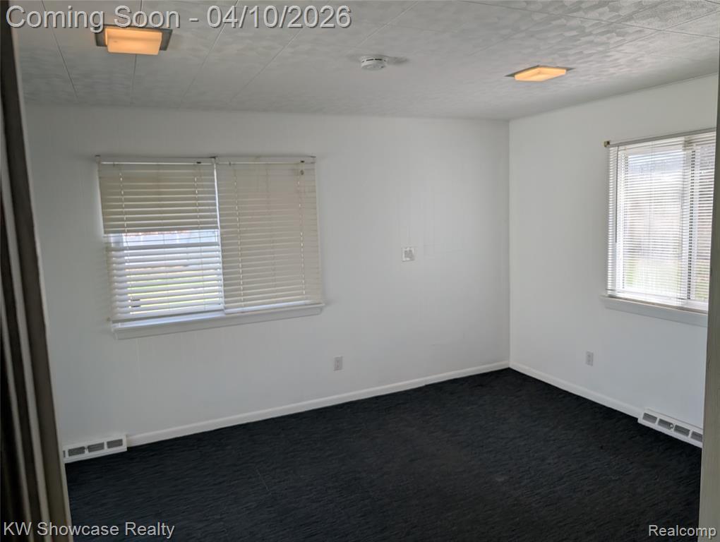 85 Riviera Terrace, Waterford, MI 48328 — Photo 4