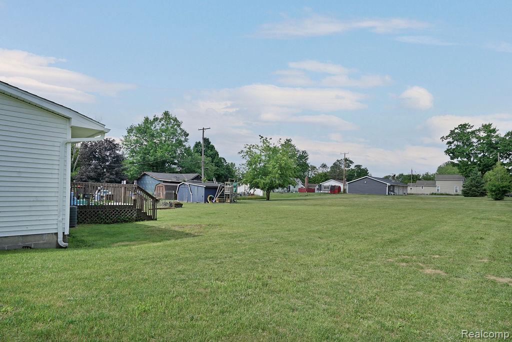 5607 Genesee Avenue, Otter Lake, MI 48464 — Photo 22
