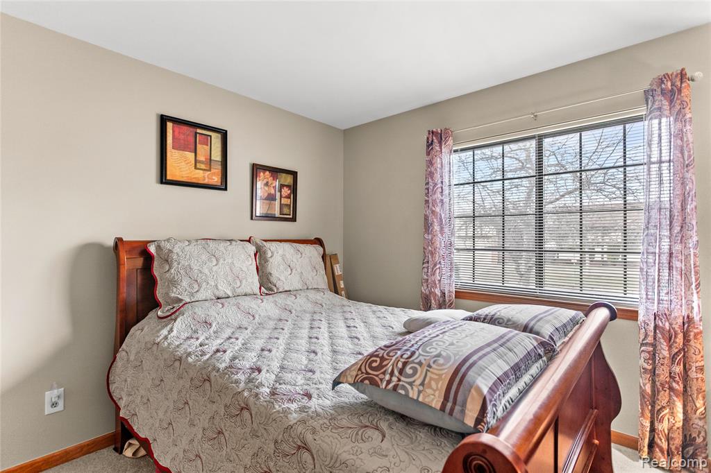 5442 Stanford Court, Warren, MI 48091 — Photo 17