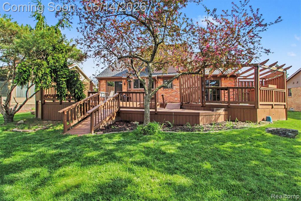 45440 Holmes Drive, Canton, MI 48187 — Photo 25