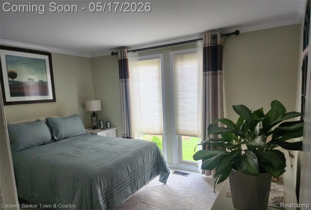 31128 Applewood Lane, Farmington, MI 48331 — Photo 11