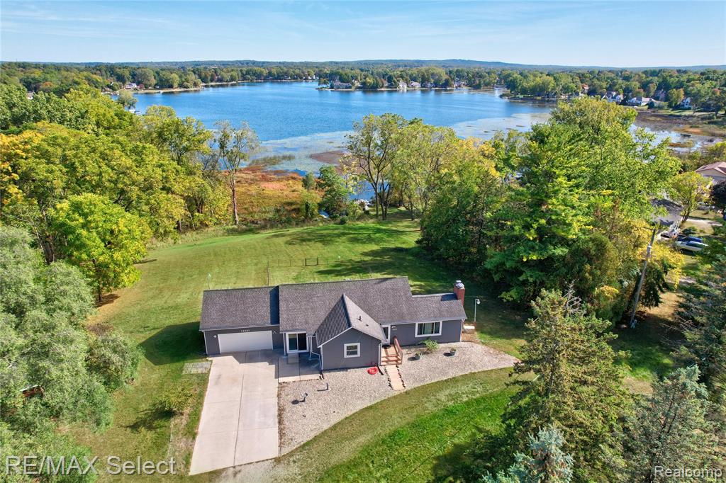 15451 Whitaker Road, Linden, MI 48451 — Photo 3