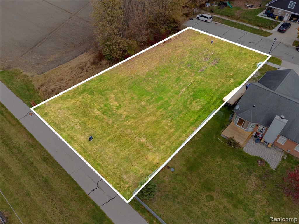 54739 Autumn View Drive, New Baltimore, MI 48047 — Photo 10