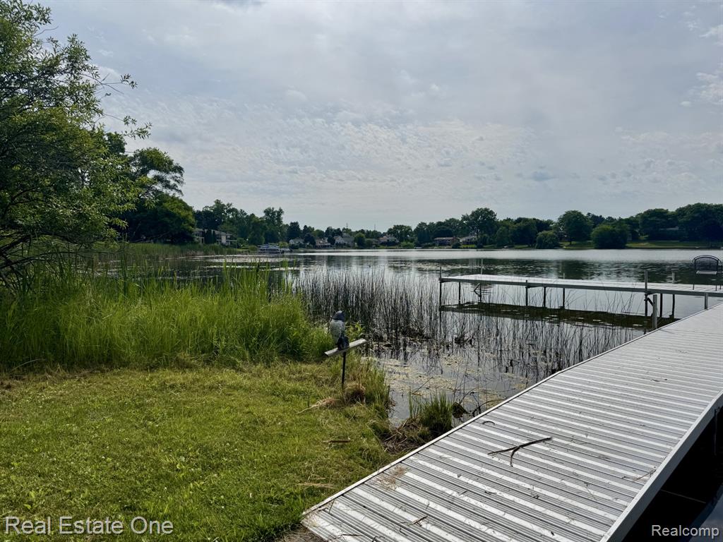 5096 Harbor Oak Drive, 31, Waterford, MI 48329 — Photo 13