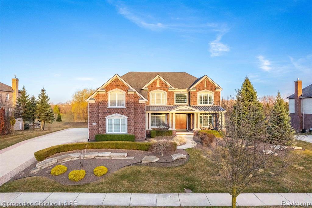 17248 CRESTBROOK Drive, Northville, MI 48168 — Photo 2