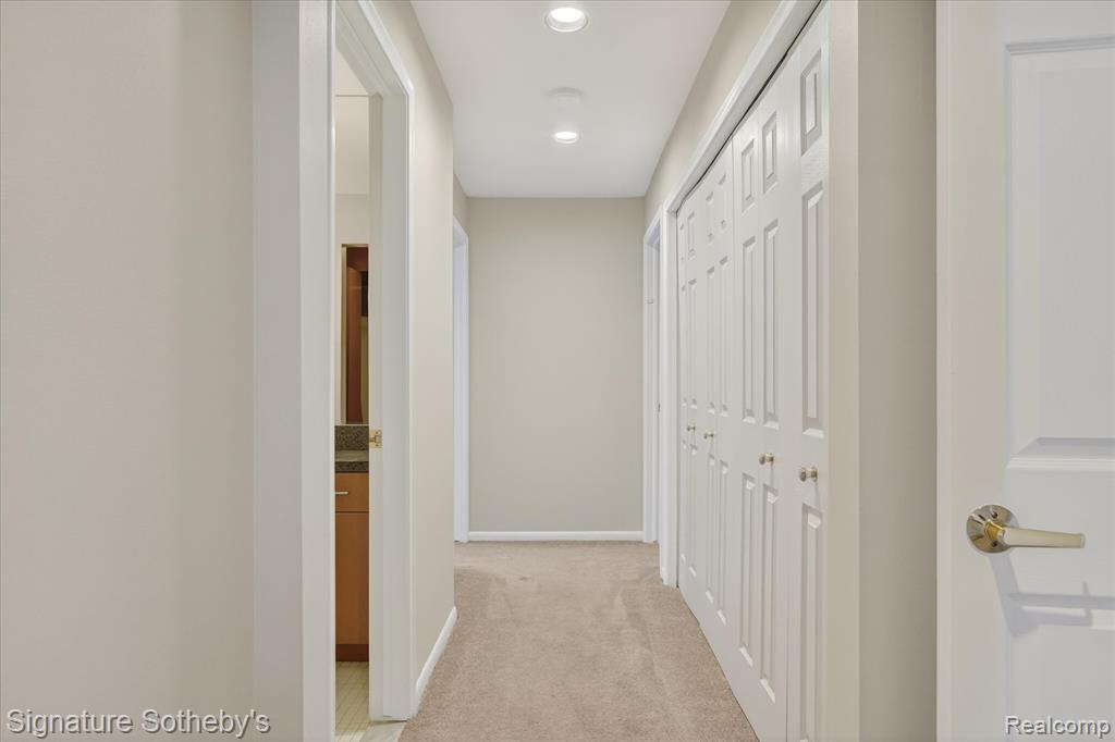 7107 Pebble Park Drive, 163, West Bloomfield, MI — Photo 29
