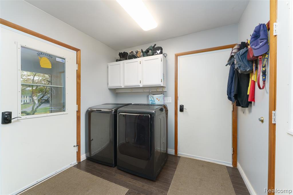 12921 Ann Lynn Drive, South Lyon, MI 48178 — Photo 19